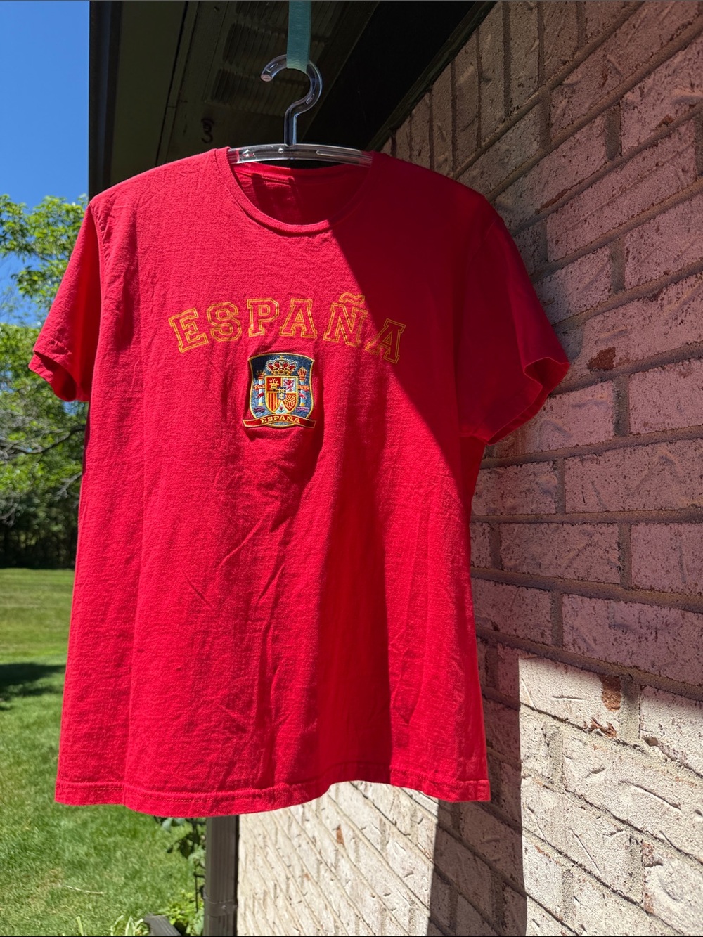 España Red Tee with Crest men size L red color short sleeve pre-owned with gift - Picture 14 of 16